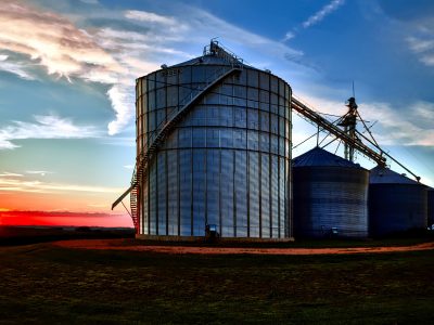 Rivestimenti in resina di silos anti acido e anti corrosione