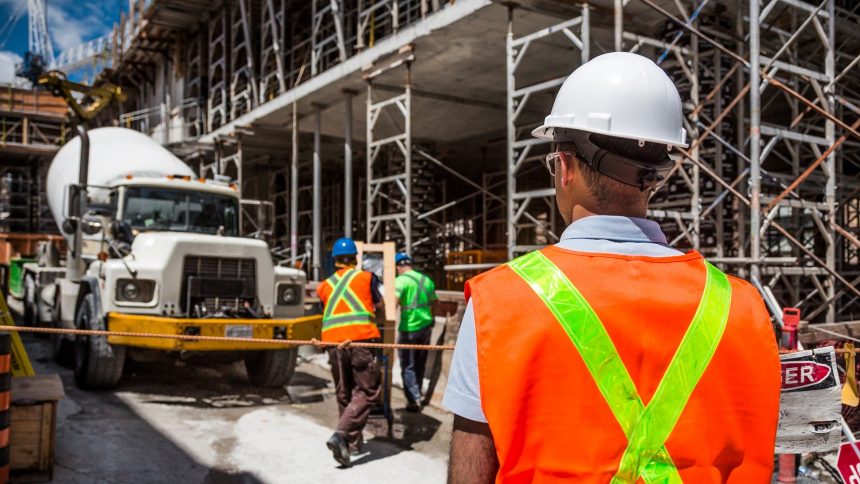 Lavoro capo squadra cantiere edile